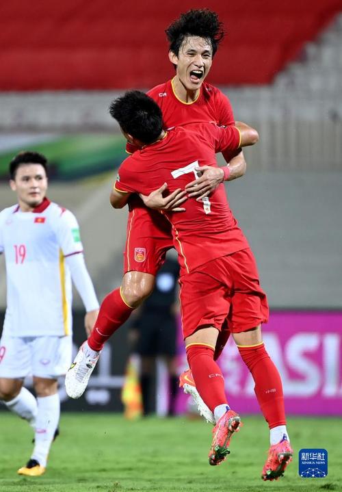 中国队vs越南球服比赛