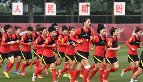 女子足球直播cctv5直播中国队