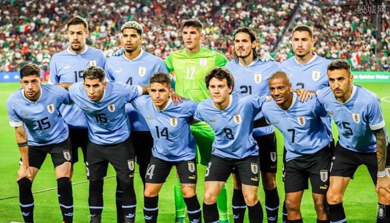 2022乌拉圭阵容太豪华的相关图片